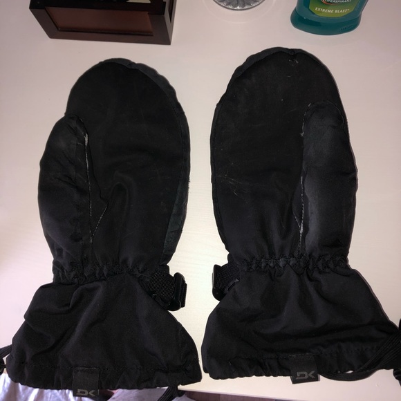 Dakine snowboard mittens - Picture 2 of 2